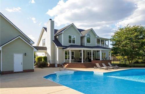 Amazing Home w/ Huge Pool, Game Tables, Movie room, and More! - Foto 48