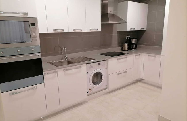 The Lodge Suites - Photo 16