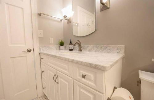 Sunset Point Pool House Close to Duke University - Foto 37