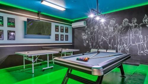 Upstay - Lively Mansion w Pool Theater Games - Foto 3