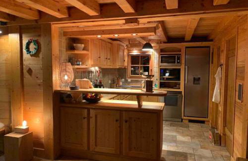 Superbe CHALET (14 personnes) & SAUNA au pied du Mont Blanc - Photo 16