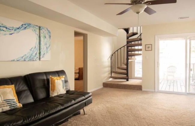 Enjoy Sunny Daze Private Pool Walk to Beach - Foto 13