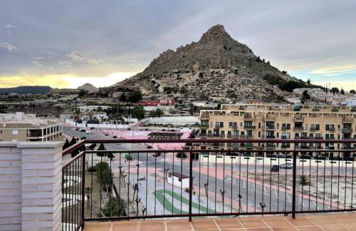 Ático con terraza, piscina y jacuzzi - Foto 32