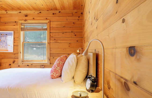 Secluded w/ Deck Views, Hot Tub, & Ping Pong Hudson in the Berks by Avantstay - Foto 30