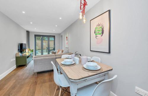7D Albert St - sleeps 4 guests with parking on request - Foto 2