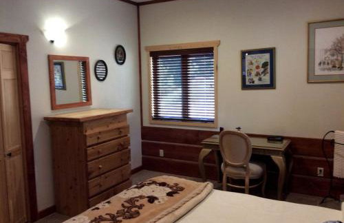 Gorgeous Bed and Breakfast Suite near Elk City in Wilderness of Central Idaho - Foto 9