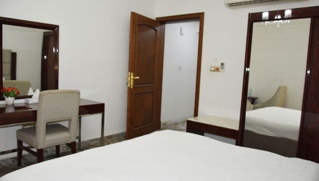 ROYAL SUITE HOTEL APARTMENTS - Photo 2, Chambre