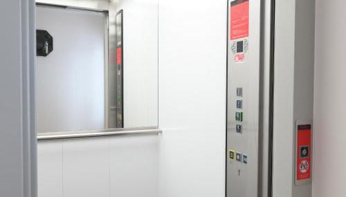 Das schiefe Haus Wohnung Festspiele - Photo 2