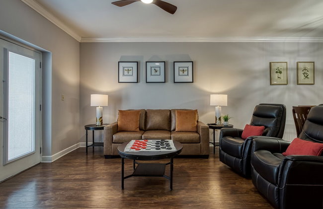Luxurious Renovated Pool Basketball Playground - Foto 17