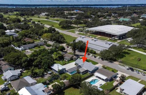 Relaxing Pool Side - Near Fairgrounds - Foto 31