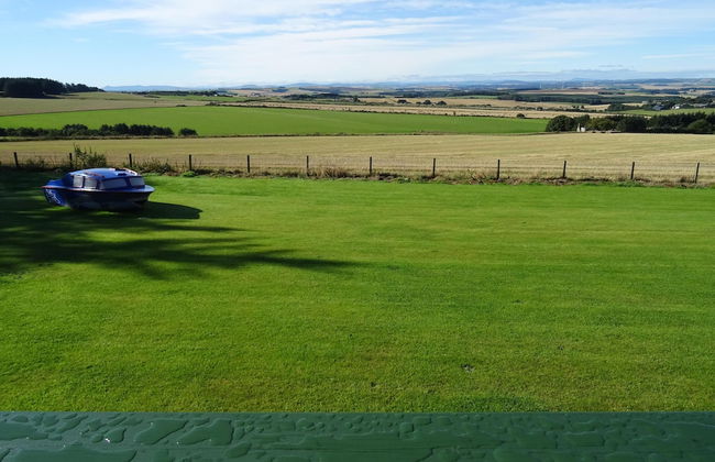 Orange Yurt With Hot Tub- Sleeps 3, Parking & Wifi - Photo 14