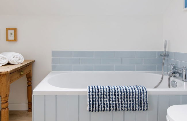 Pretty Coastal Home in Bosham Close to Water - Foto 12