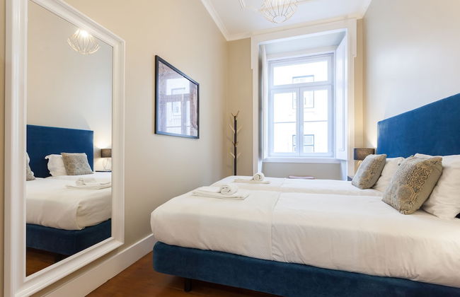 Baixa Vintage Three-Bedroom Apartment - by LU Holidays - Photo 3