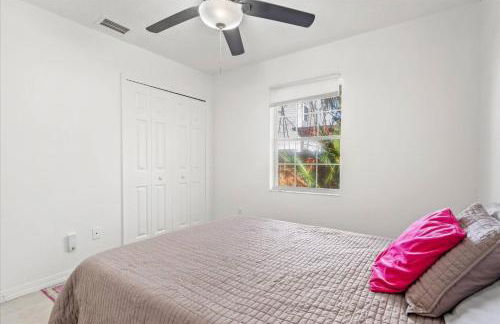 The Look-Out Private Rooftop 5 Minutes to the Beach & DownTown - Foto 27