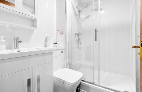 Ensuite Double Godino Hotel by Ilford Station - Foto 3
