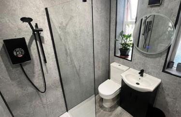 Stunning 2 Bedroom Ground Floor Sea View Apartment - Foto 15