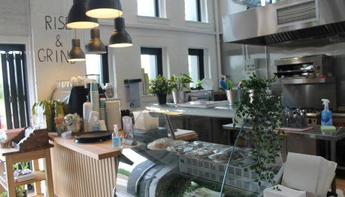 Garnock House - Foto 2, Garden view