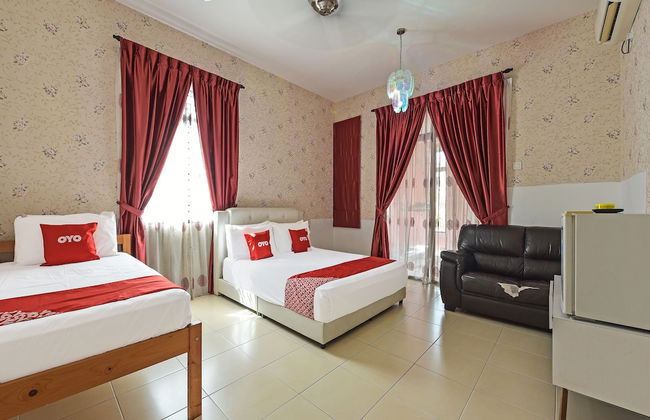 OYO Home 90532 Casa Azlinda Muslim - Foto 14