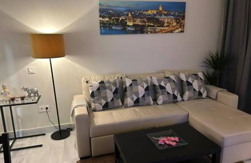 Apartamento Fibes-Congresos Parking Gratis - Foto 9