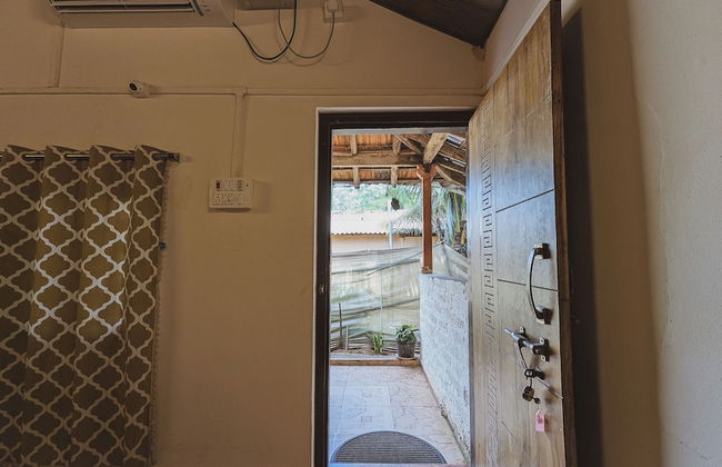 Sunset Cafe Beach Stay - Photo 25