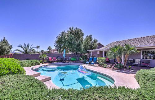 Henderson Home with Pool and Mountain, Strip Views! - Foto 1