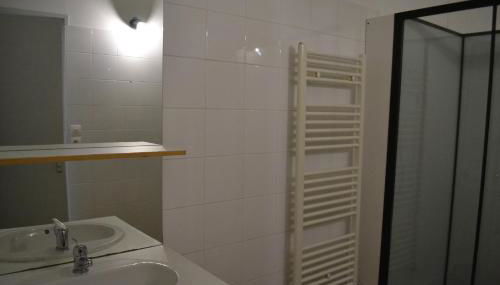 Maison de ville 4 chambres à Cholet, Idéale pour les familles, groupes et sportifs ! - Foto 2