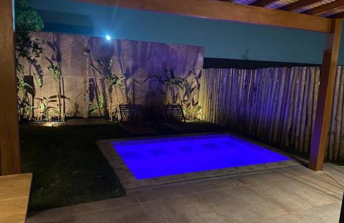 Bangalô com piscina e privacidade a 6 km do centro - Foto 3