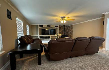 Spacious Country Club Golf Course Retreat - Foto 16