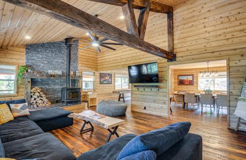 Fire Pit and Sauna Inviting Utah Cabin - Foto 1