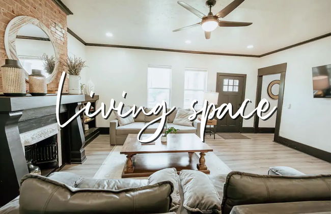 Cozy 6BR Home Near Plaza Dist -sleeps 15 - Photo 7