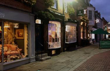 Pretty in Pink - delightful, cosy chichester house - Foto 15