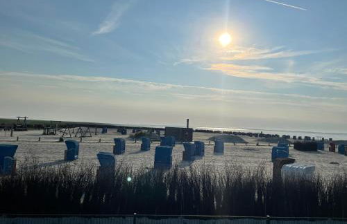 Nordseeküste am Deich mit schönem Garten - Foto 39