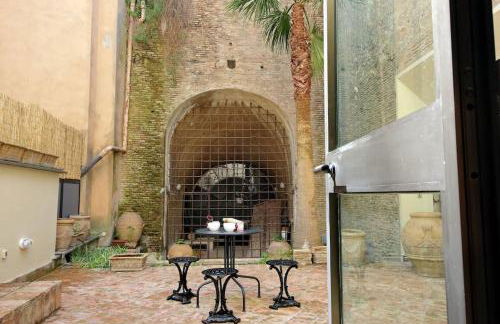 Pantheon Apartment with private terrace - Photo 52