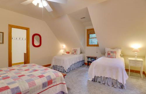 Creekside Family Retreat by Waterfalls and Hiking! - Foto 24