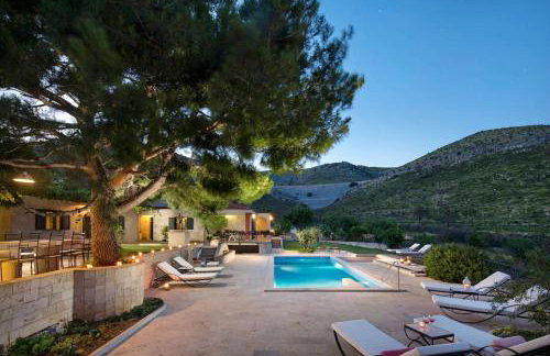 Panoramic Villa in Prgomet, Sea View and Private Pool - Foto 62