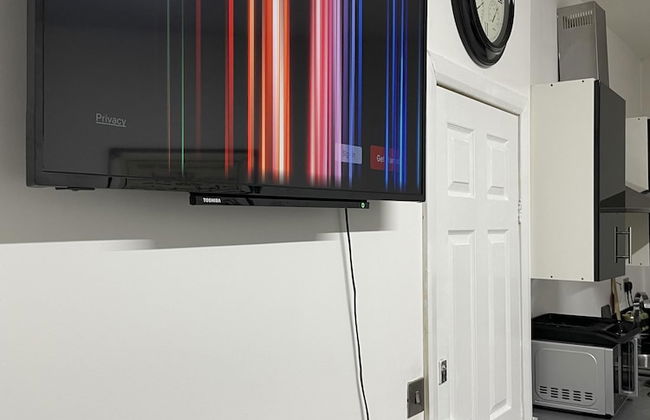 BV Lush Studio At Queensgate Huddersfield - Foto 14