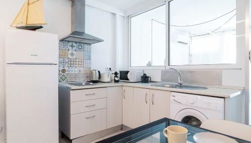 Charming 1 BR apartment with Seaview and Pool - Photo 3