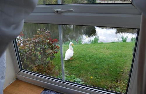 Cottage - Sleeps 3, Parking & Fishing - Foto 5