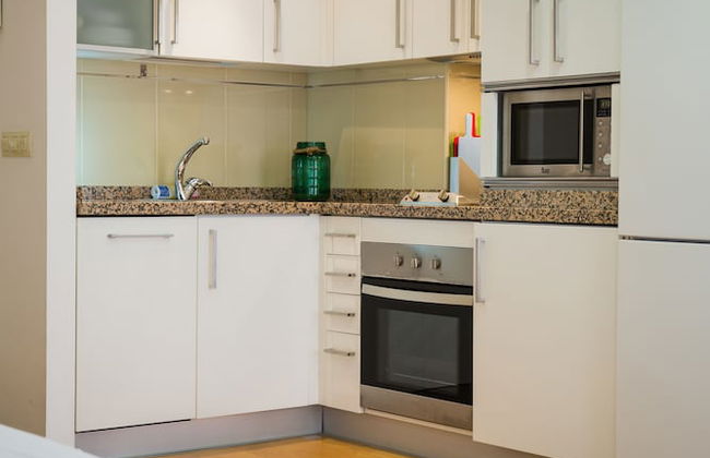 Holidays2Malaga Juan de Mena Apartments - Photo 34