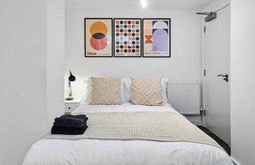 Luxury Lower-Level Two Bed Apt - Foto 6