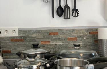 Living at Saarpartments - AdultsOnly - Business & Holiday Homes with Kitchen for Long- and Short Term stay, 3 min to St Johanner Markt and Points of Interest - Foto 4