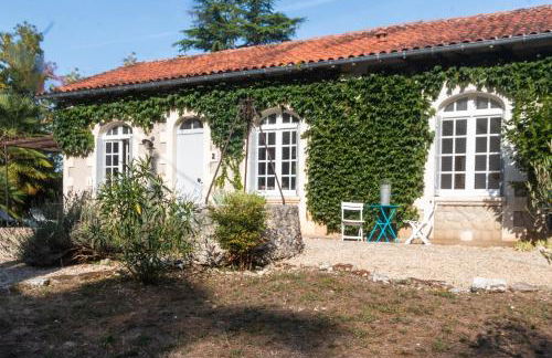 Villa au bord de la Charente - Foto 1
