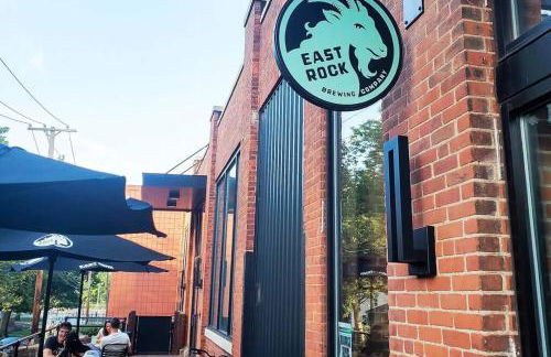 Peachy Paradise in East Rock Near DT/Yale - Foto 48