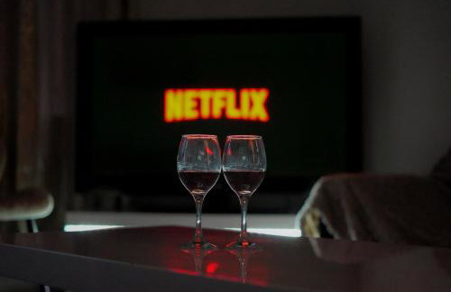 Modern 2-Bed House Free Parking Contractors & Families Friendly Rotherham - Foto 1