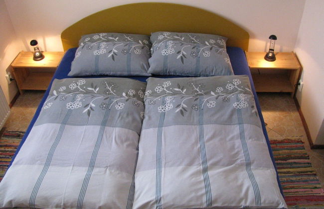 Modern Apartment in Carlsbad With Garden - Photo 6