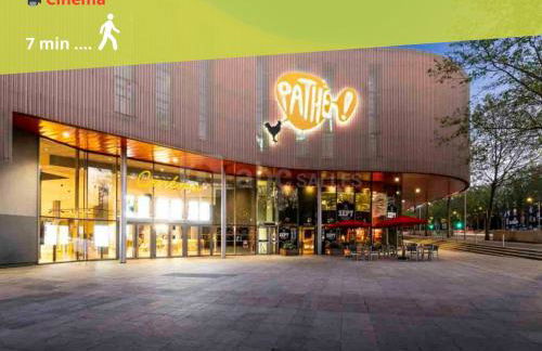 Jungle Urbain- Sauna - Ciné - Hamac - Hyper centre - Foto 38