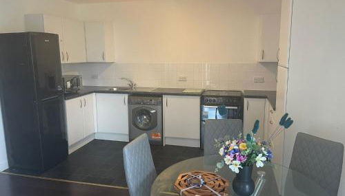 Deluxe 2-Bedroom Home Away - Foto 3