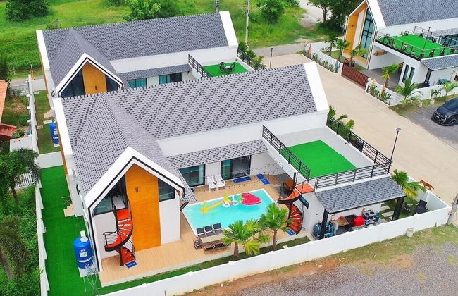 Level UP pool villa Rayong - Foto 1