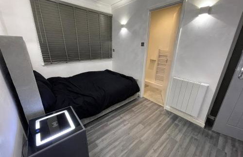 Newly refurbished modern 2 bedroom flat - Foto 12