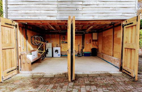 The Studio, Upper House Farm, Crickhowell. - Photo 35